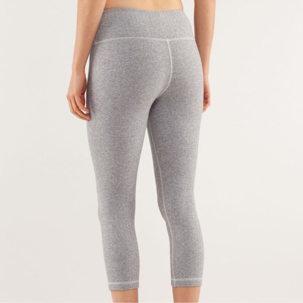 Lululemon Wunder Under Cropped Leggings- Herringbone